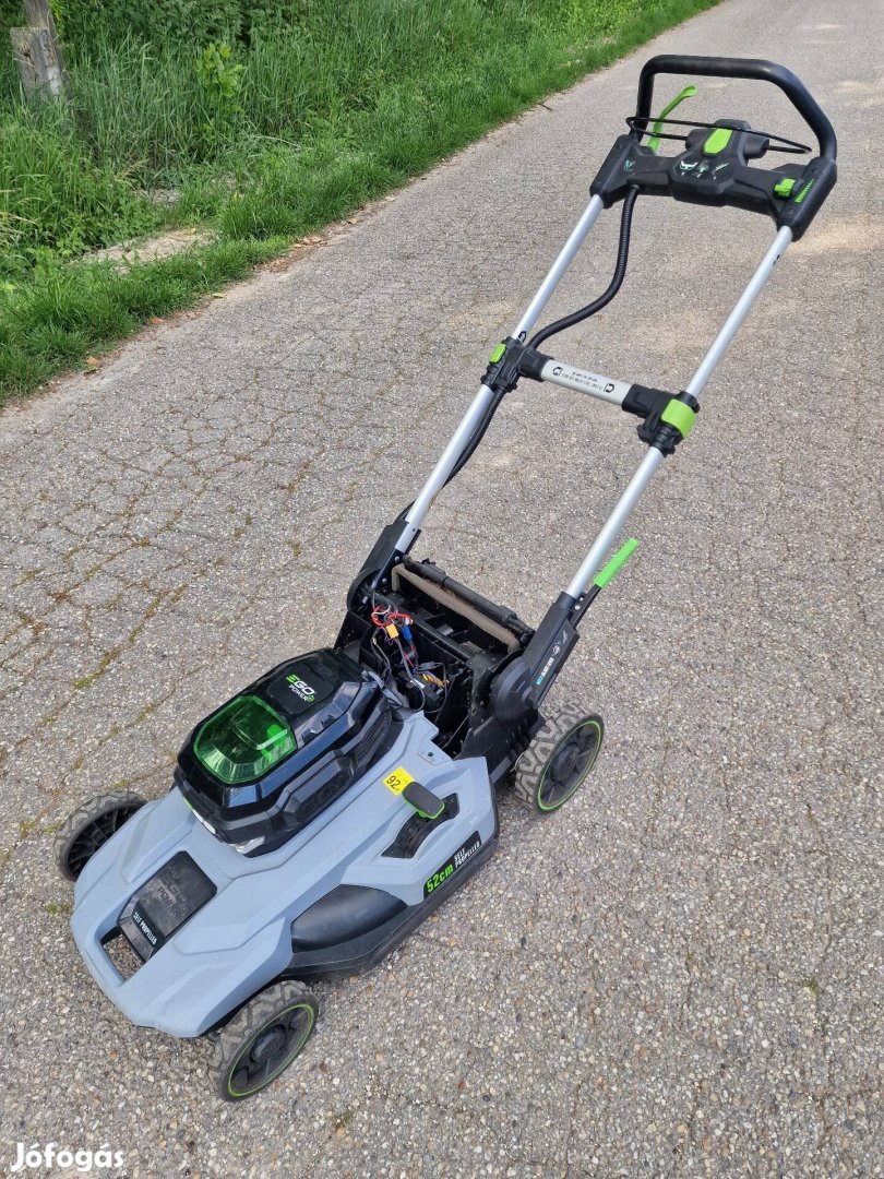 Ego LM2120E-SP profi akkumulátoros önjárós fűnyíró 