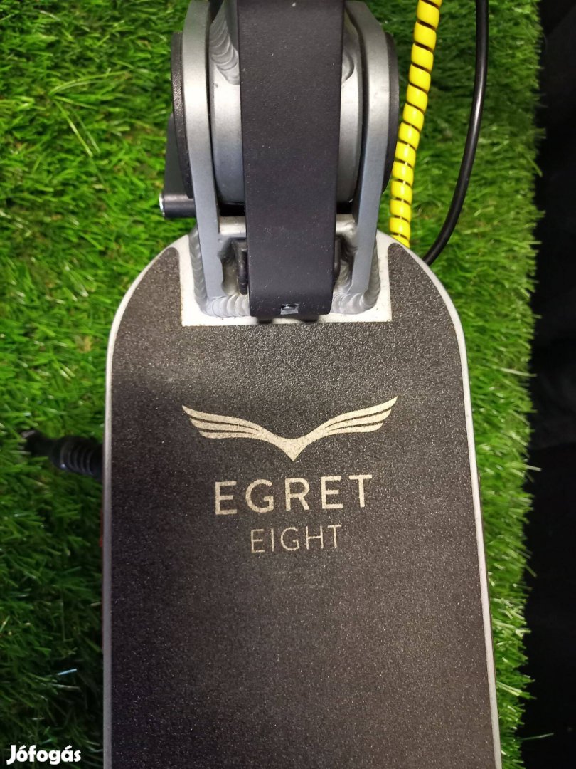 Egret Eight V2 elektromos roller