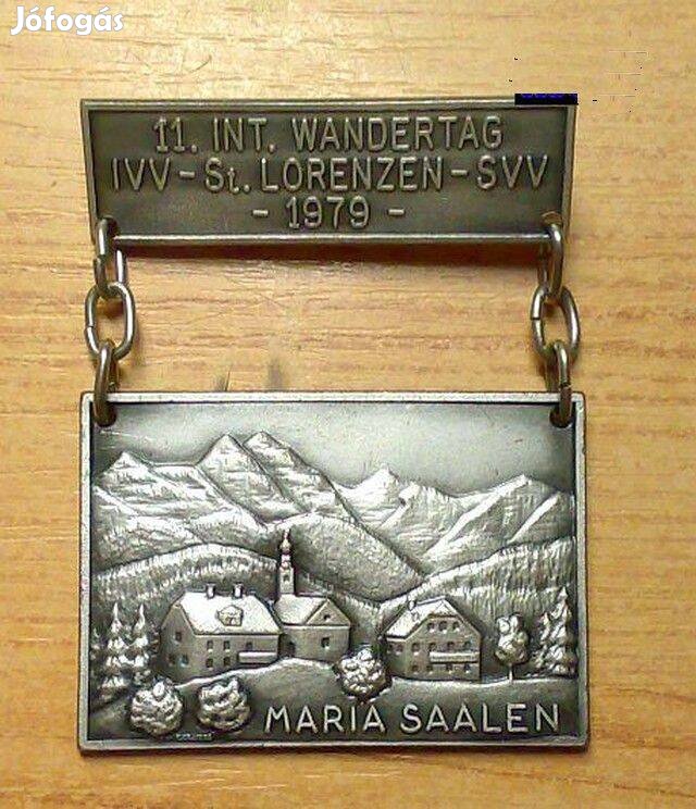 Egy 1979-es sportesemény kitűzője St. Lorensenből