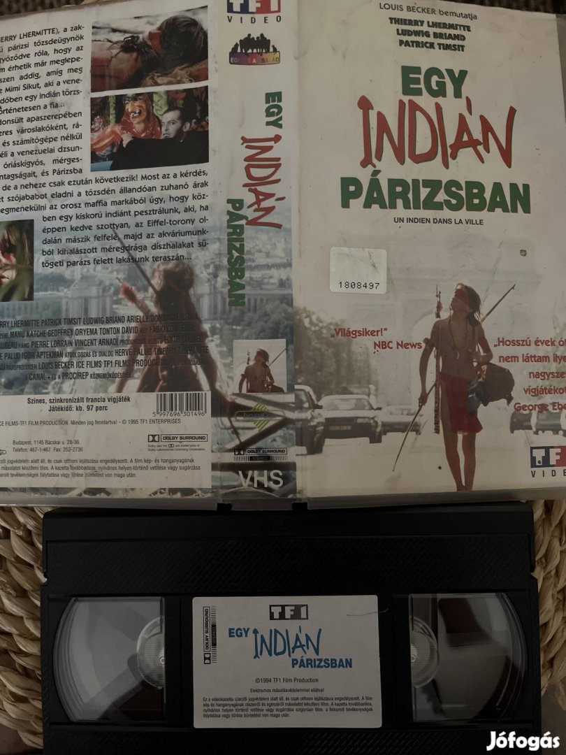 Egy indián párizsban vhs