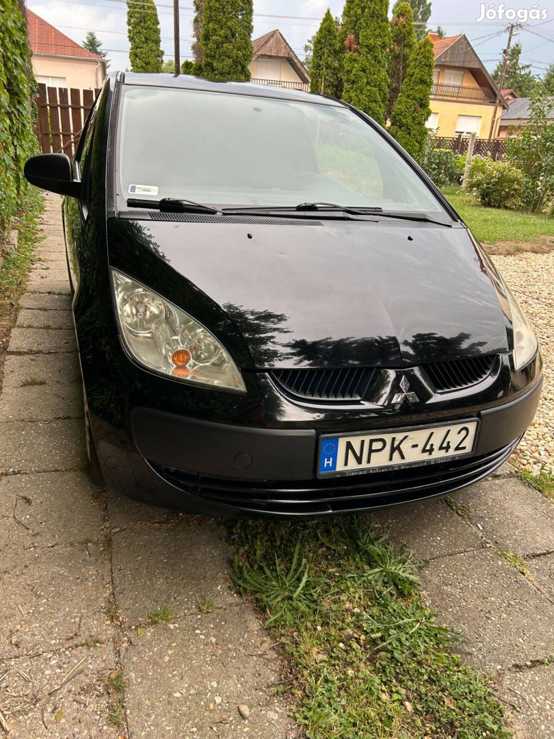 Egy megbízható Mitsubishi 3 ajtós colt 1.1 inform ac Z304