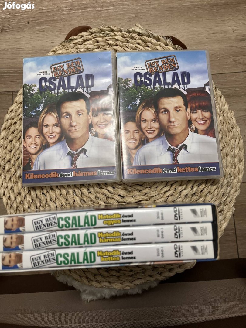 Egy rém rendes család dvd pakk 5 dvd 