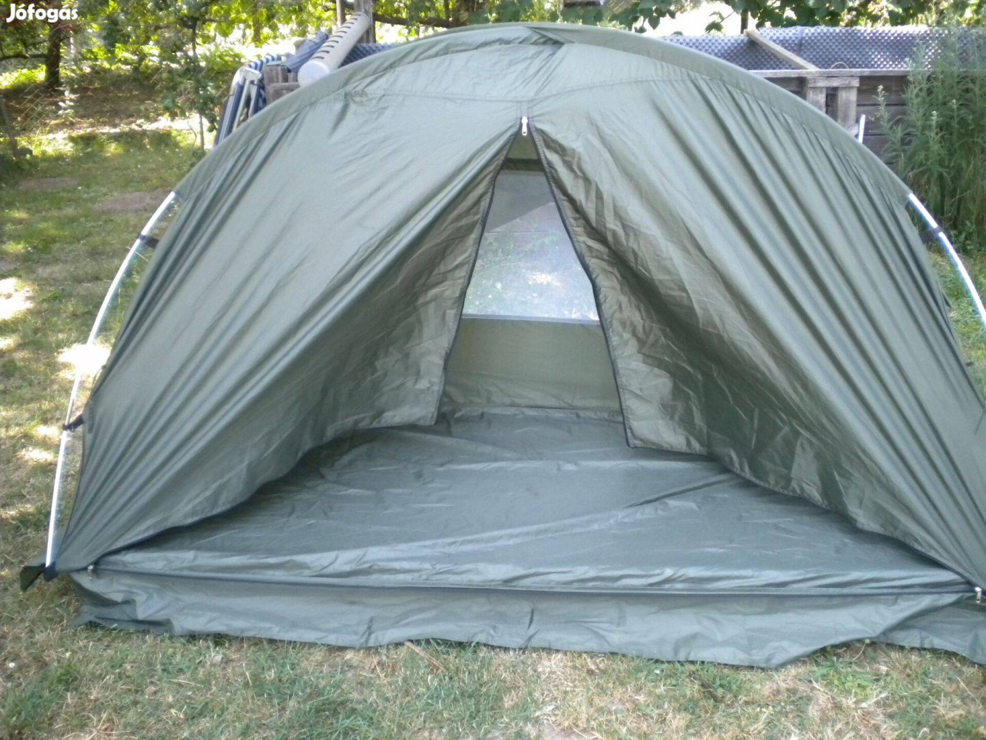 Egy személyes sátorágy sátor kempingágy