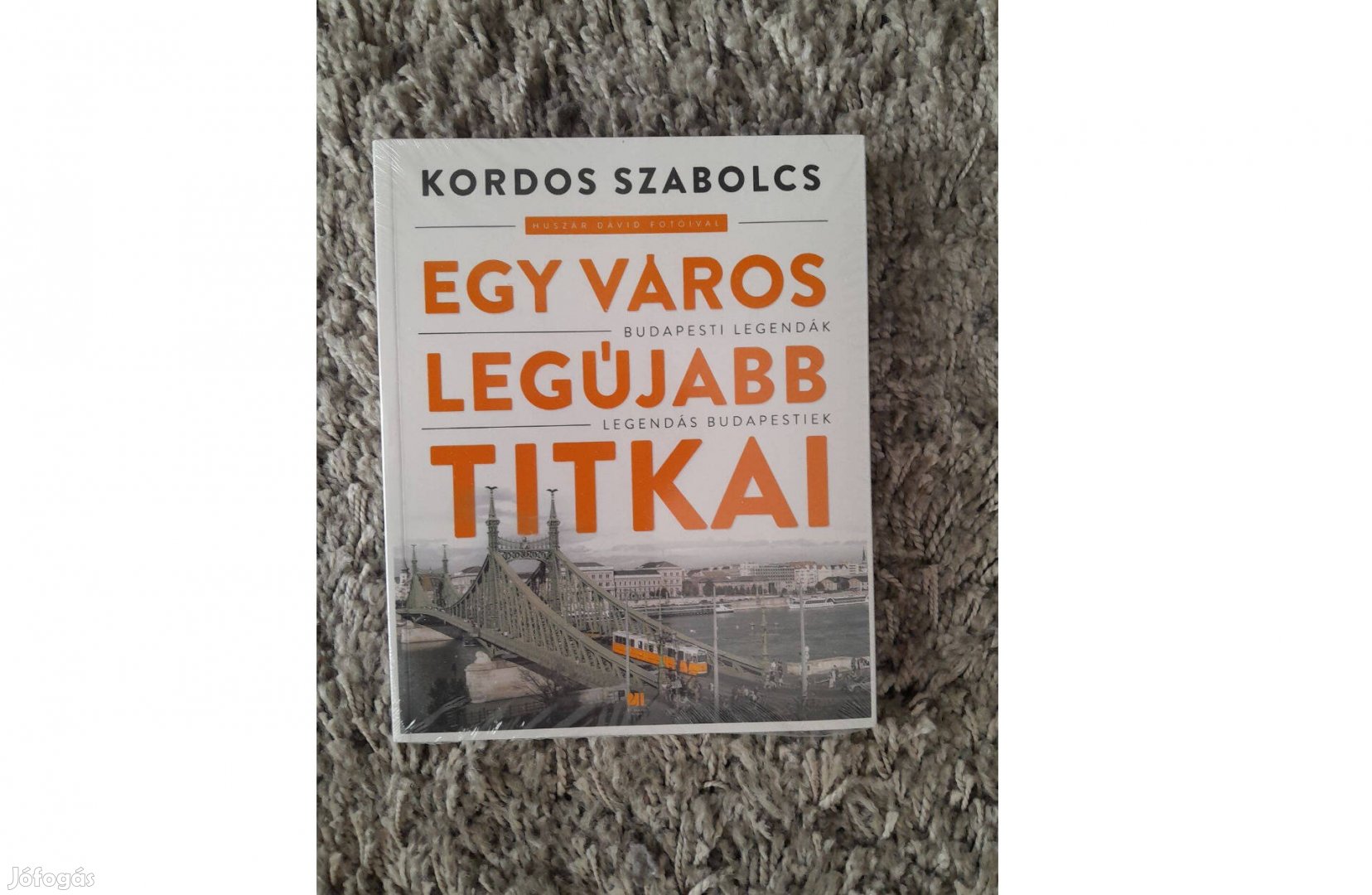 Egy város legújabb titkai könyv új