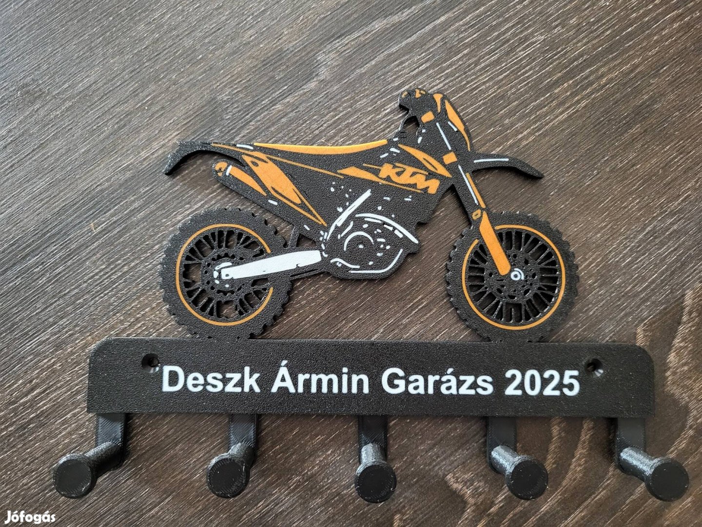 Egyedi KTM Cross fali kulcs akasztó