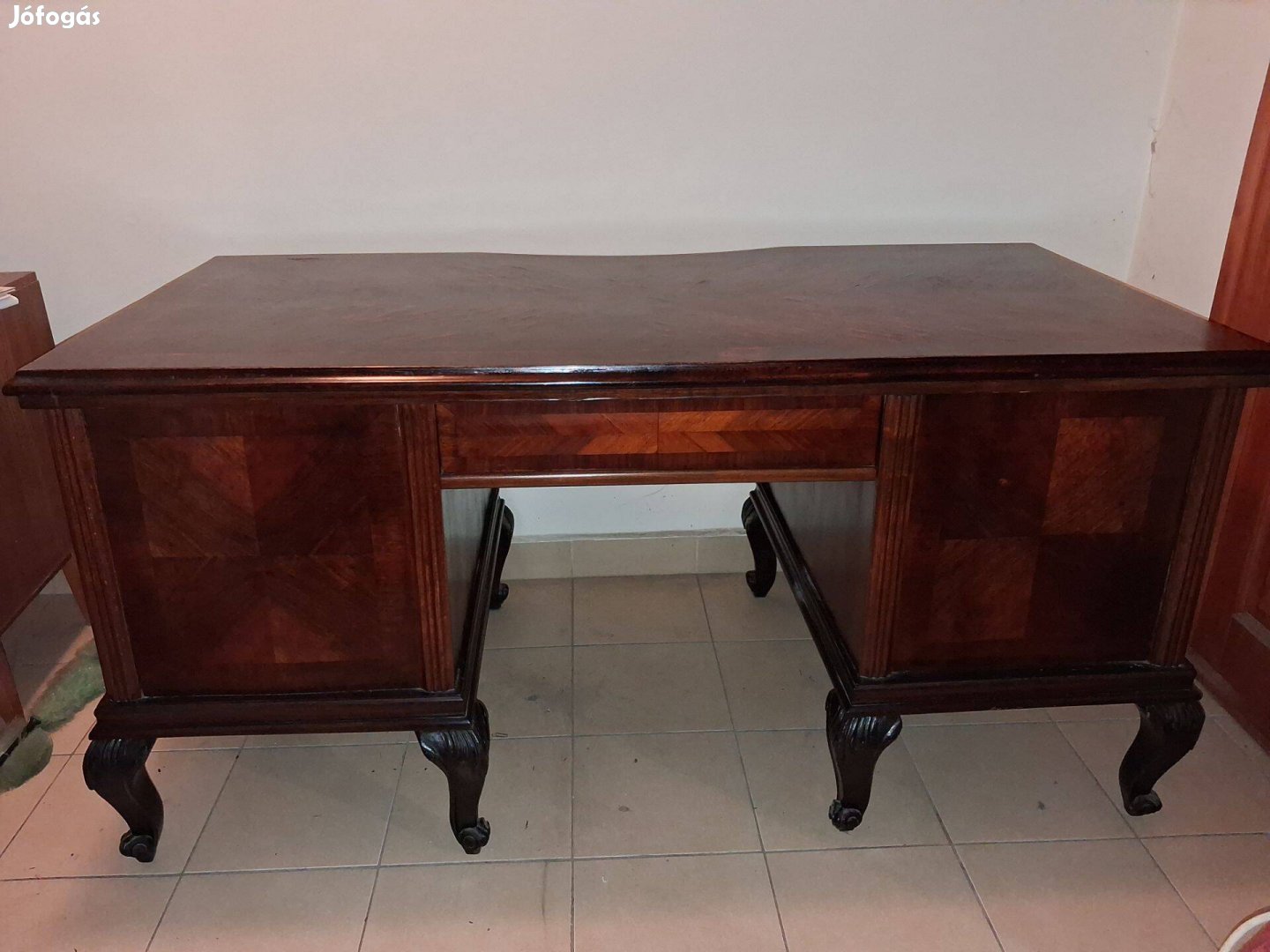 Egyedi barokk iróasztal