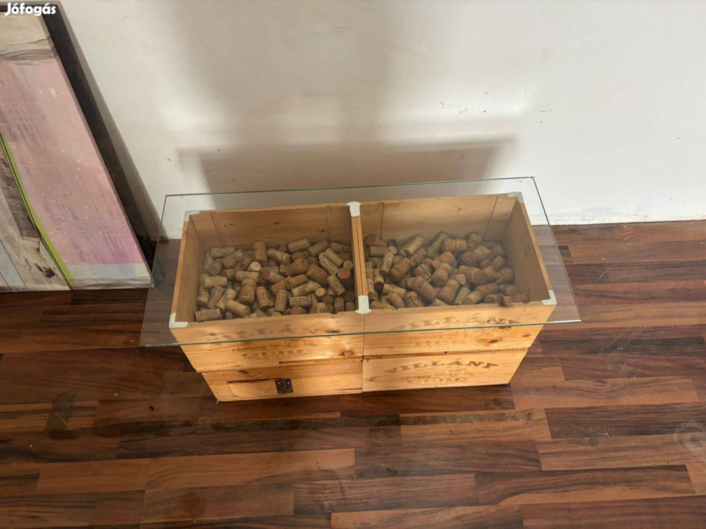 Egyedi,fa Dohányzóasztal