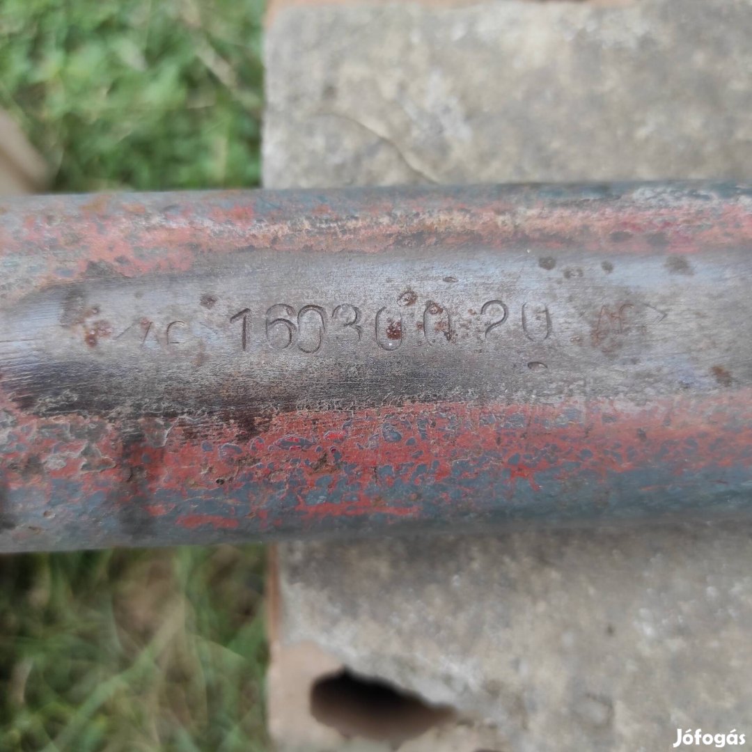 Egyedi gyártmányú utánfutó eladó 
