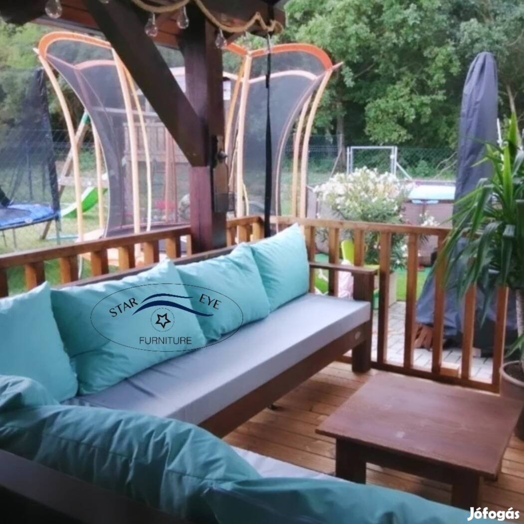 Egyedi kerti kanapé , párnákkal. Kerti bútor 