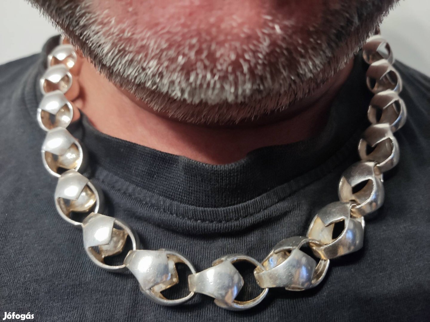 Egyedi kézzel készített férfi ezüst nyaklánc eladó.