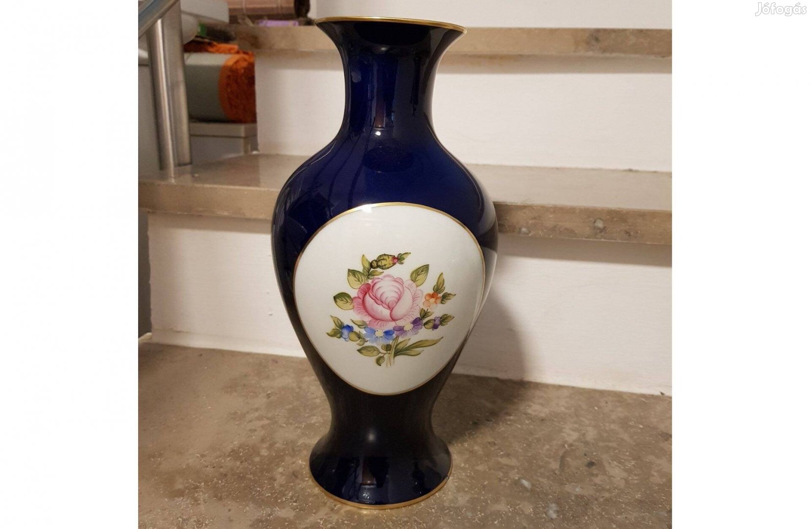 Egyedi váza kb 60 cm magas