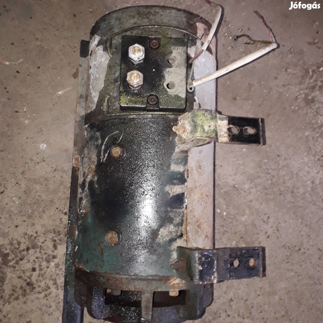 Egyenáramú 24V villany motor 