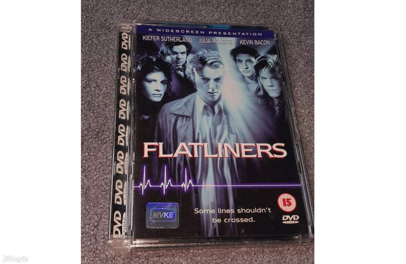 Egyenesen át DVD (1990) Feliratos (Kiefer Sutherland, Kevin Bacon)
