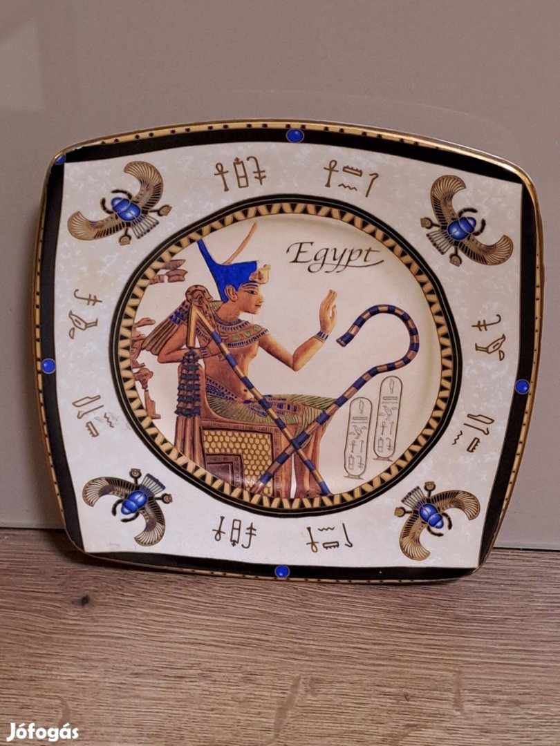 Egyiptomi porcelán tál