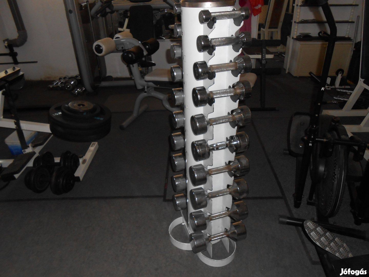 Egykezes súlyzókészlet 1-10kg-ig. párban 110kg. állvánnyal!