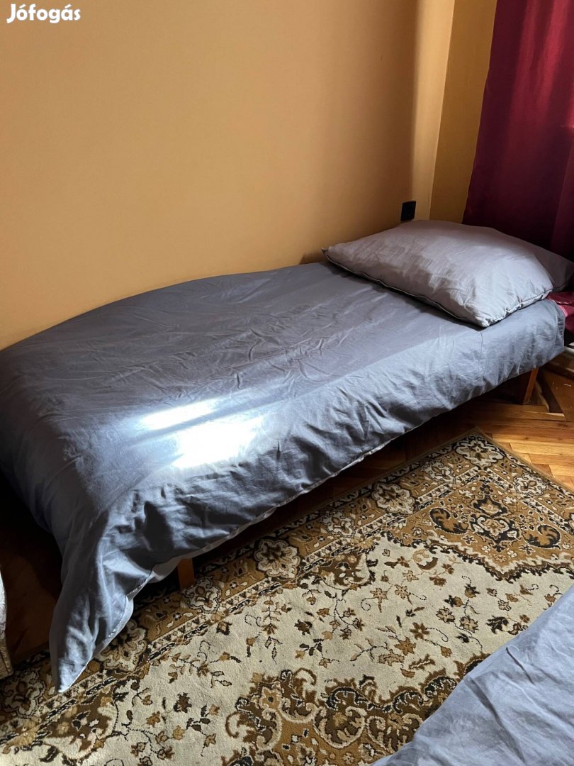 Egyszemélyes ágy eladó