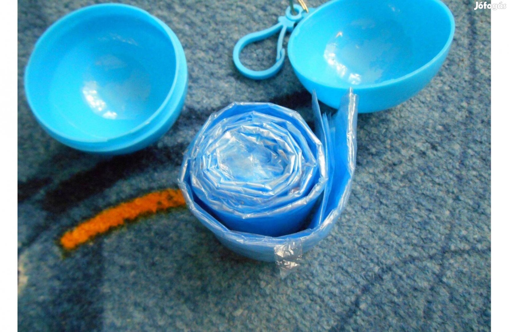 Egyszer használatos esőköpeny