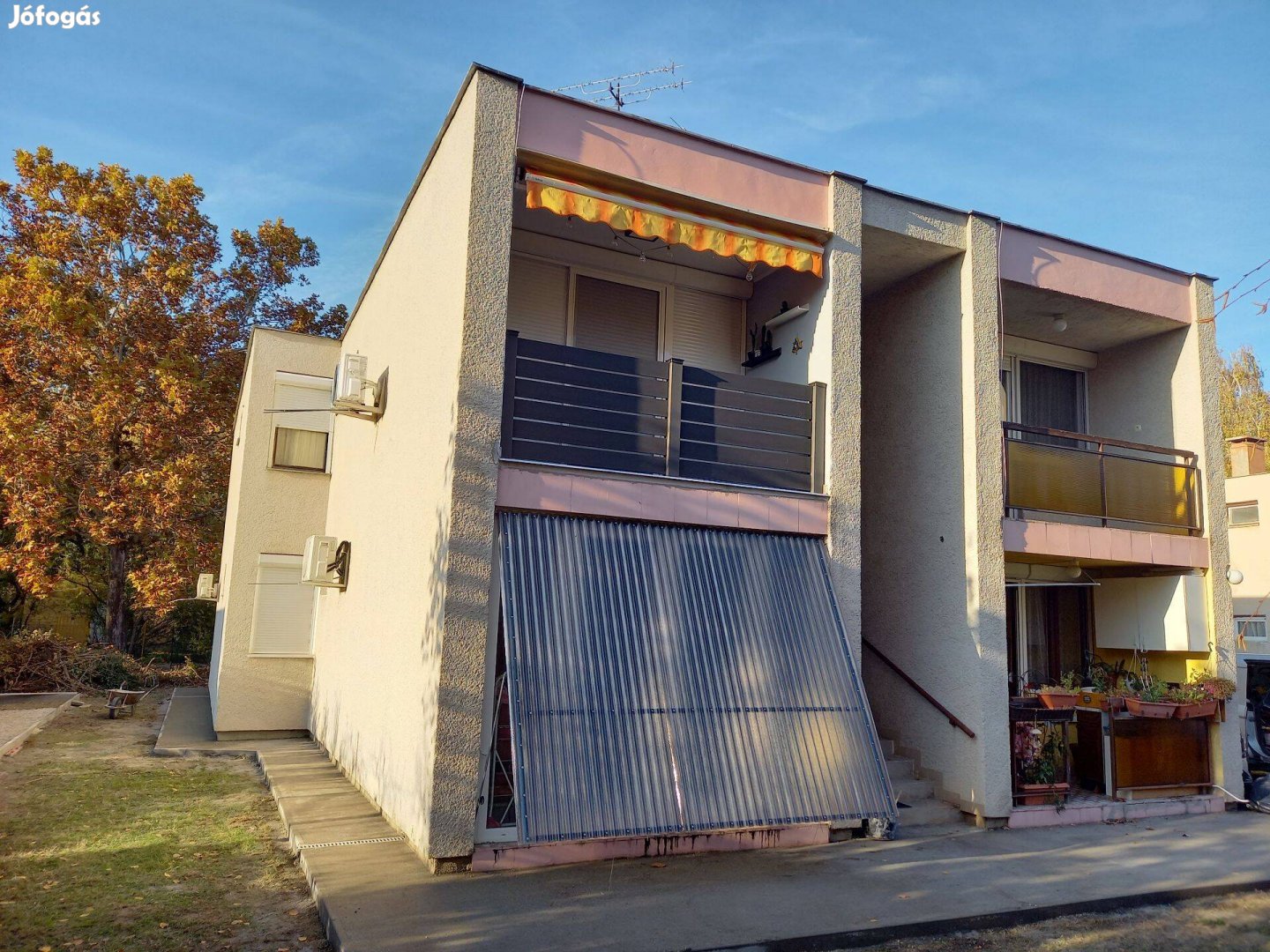 Egyszobás üdülőlakás Balatonföldvár csendes, strandközeli utcájában