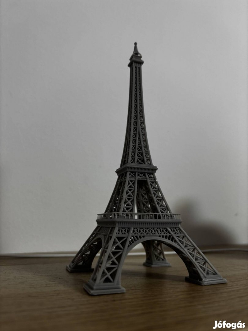 Eiffel Torony modell (18 cm)