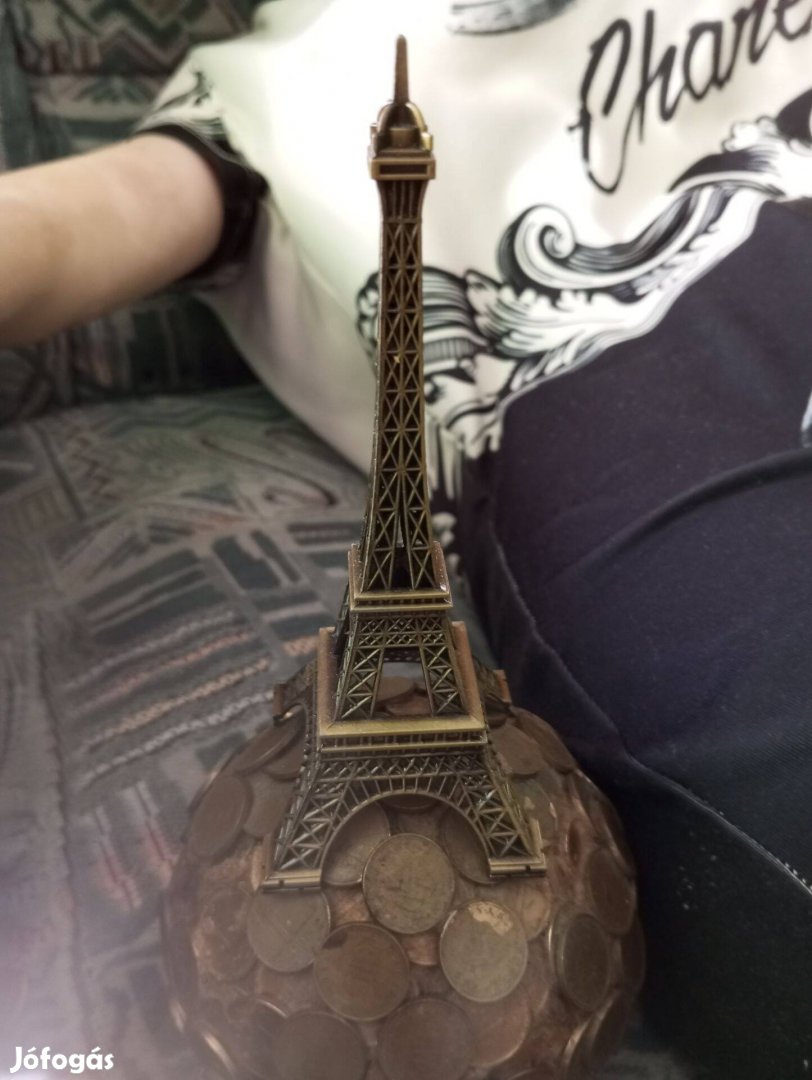 Eiffel torony fém makett 13 cm Párizs