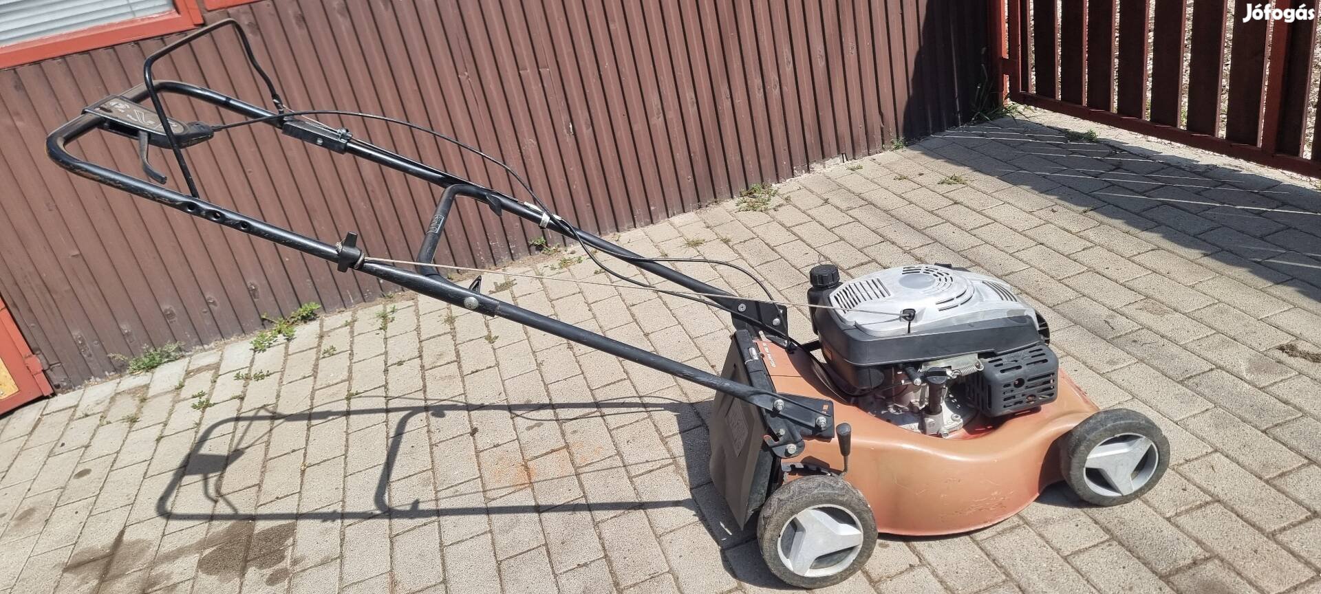 Einhell GC-PM 46 S 139 köbcentis 46cm önjáró benzines fűnyíró