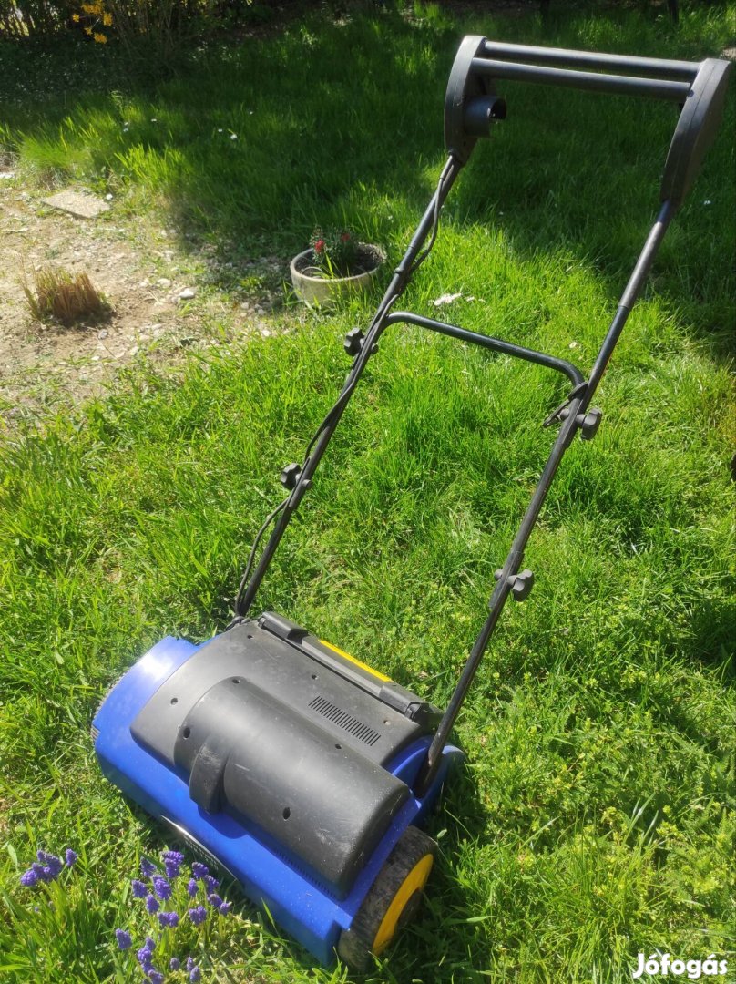 Einhell elektromos gyepszellőztető, gyeplazító 