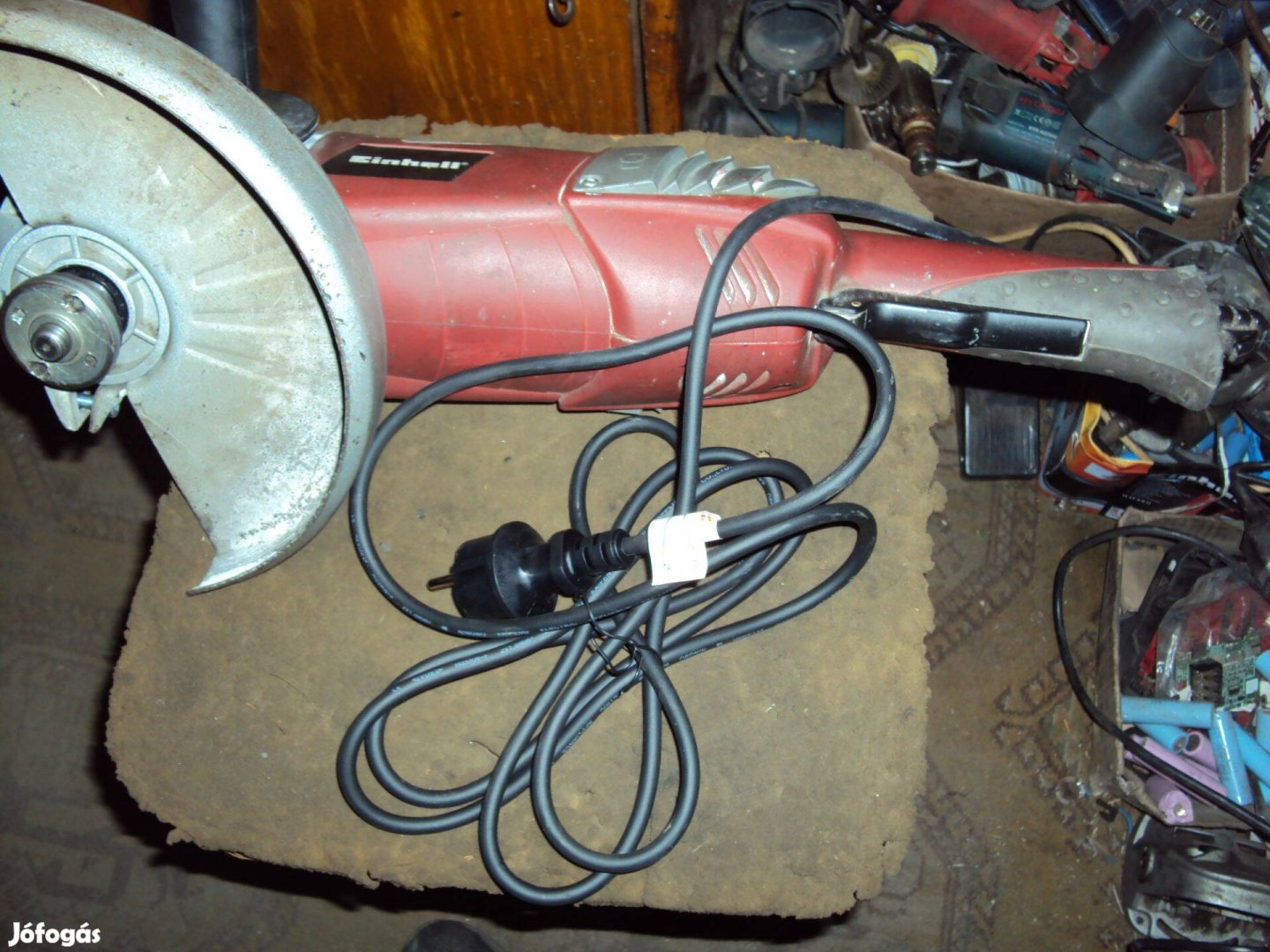 Einhell nagyflex lágyinditásos 2300watos