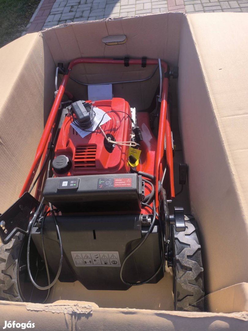 Einhell önjáró önindítós fűnyíró GC-PM 46/4 S HW E
