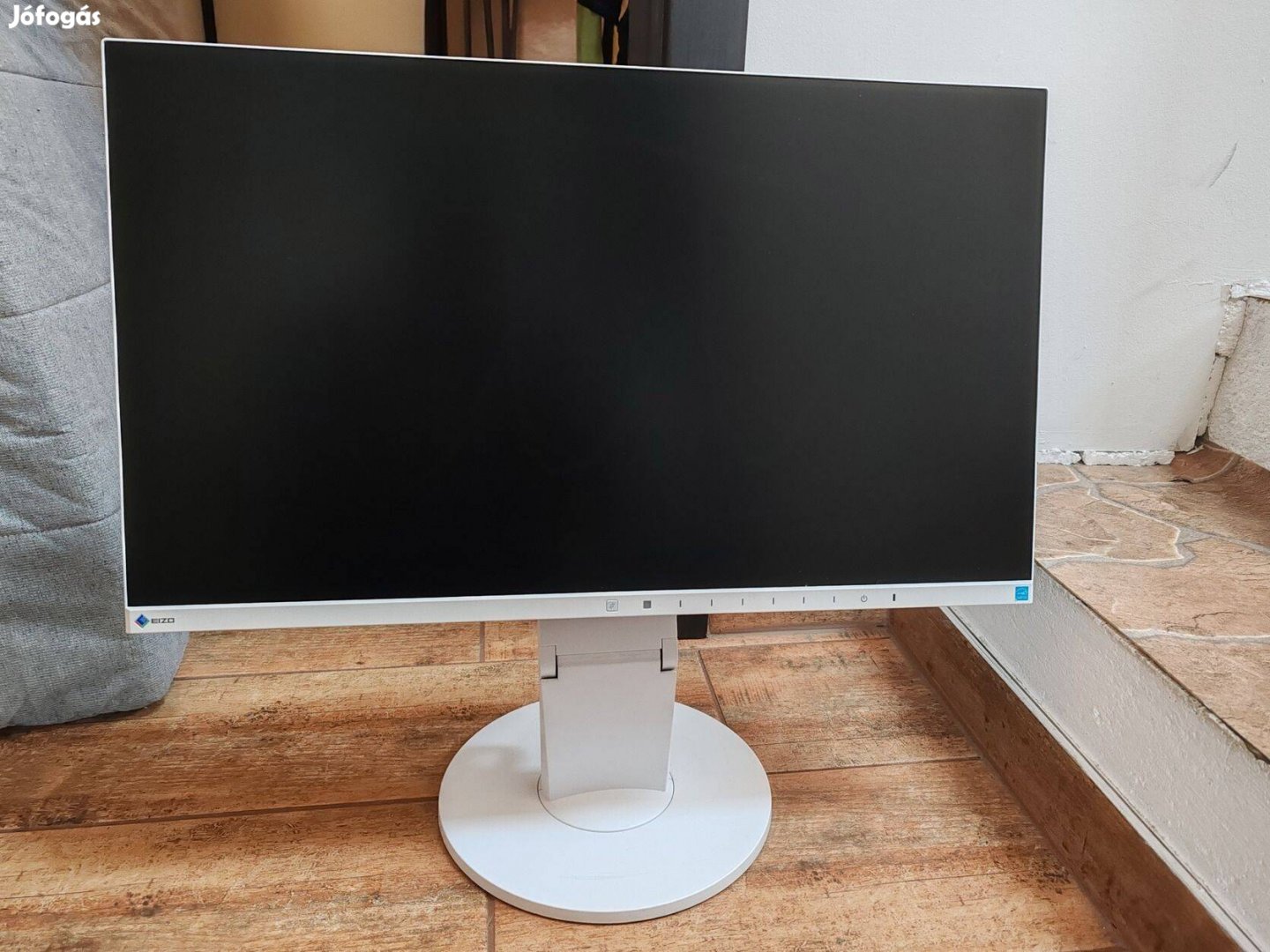 Eizo Flexscan EV2450 fehér 24" 1920x1080 full HD IPS monitor Pivot