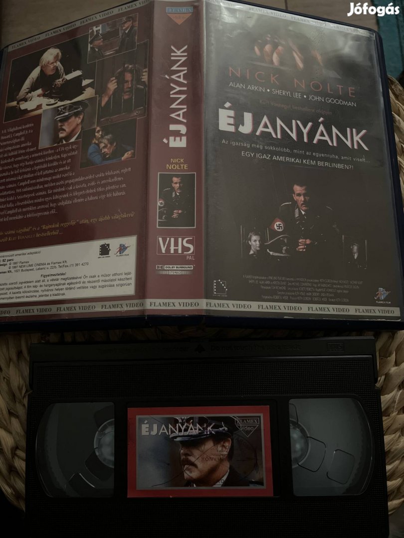 Éjanyánk vhs.   