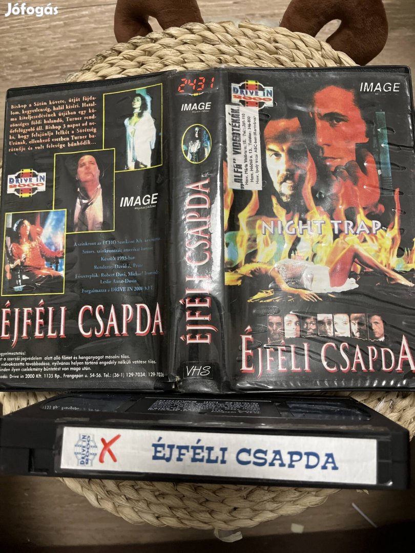 Éjféli csapda vhs  m