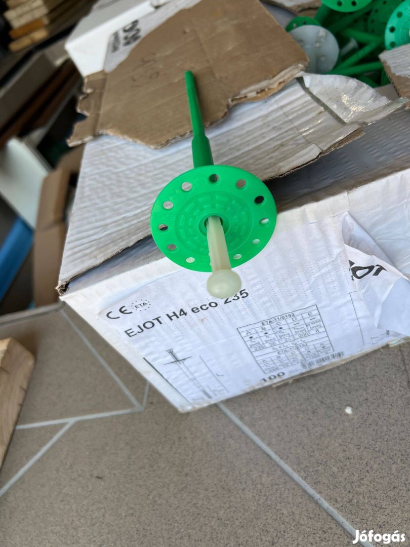 Ejot H4 eco 235mm beütőszeges dübel eladó!