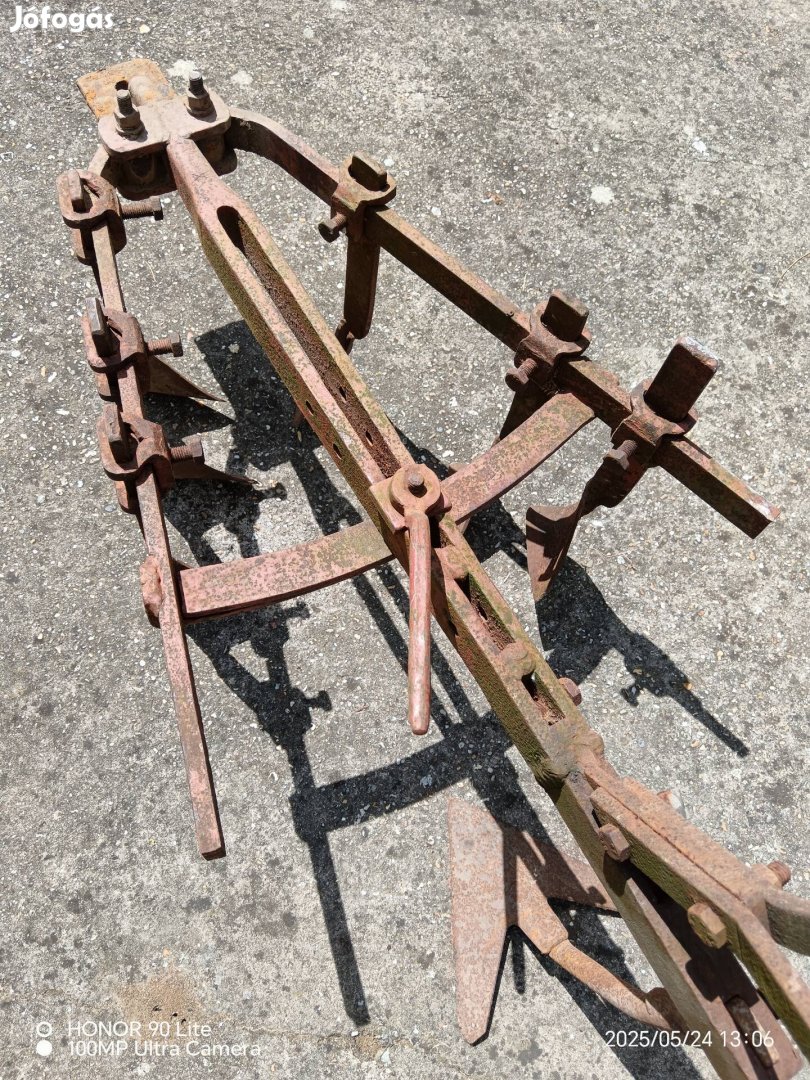 Eke kapa 2 darab eladó.