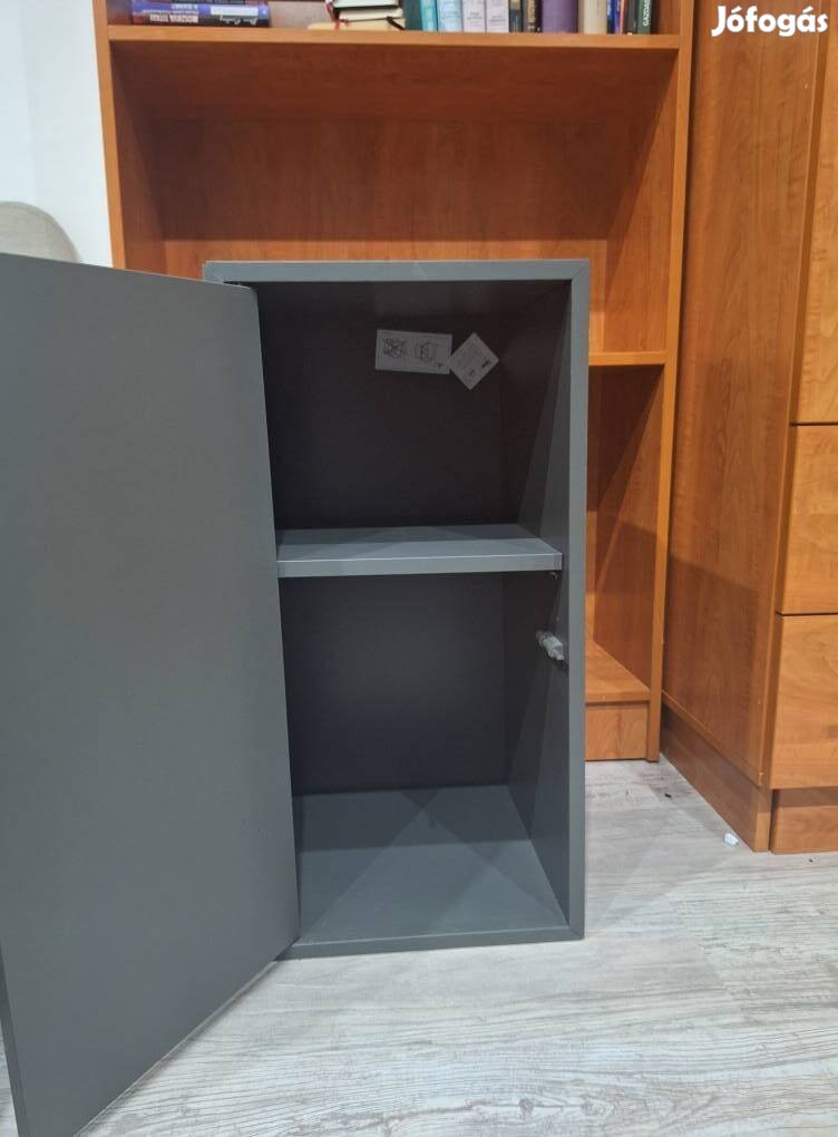 Eket Ikea kisszekrény eladó