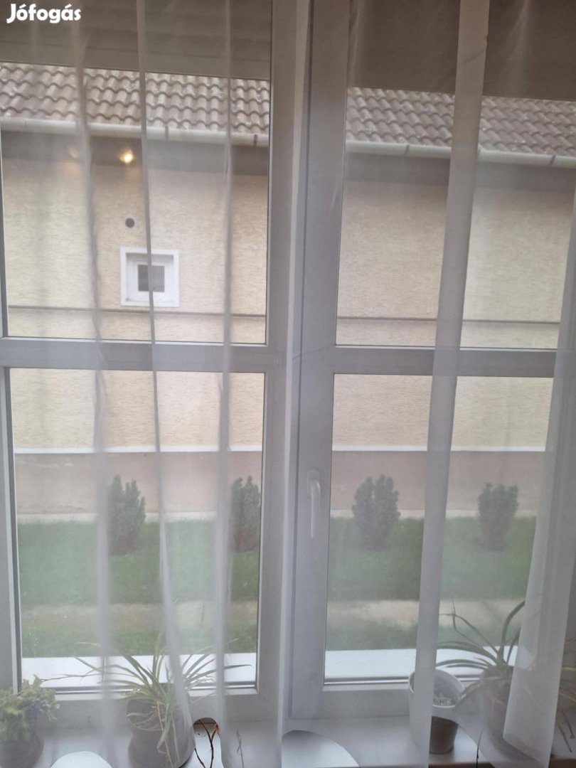 Ekrü minta nélküli új voile függöny 340 x 165 cm