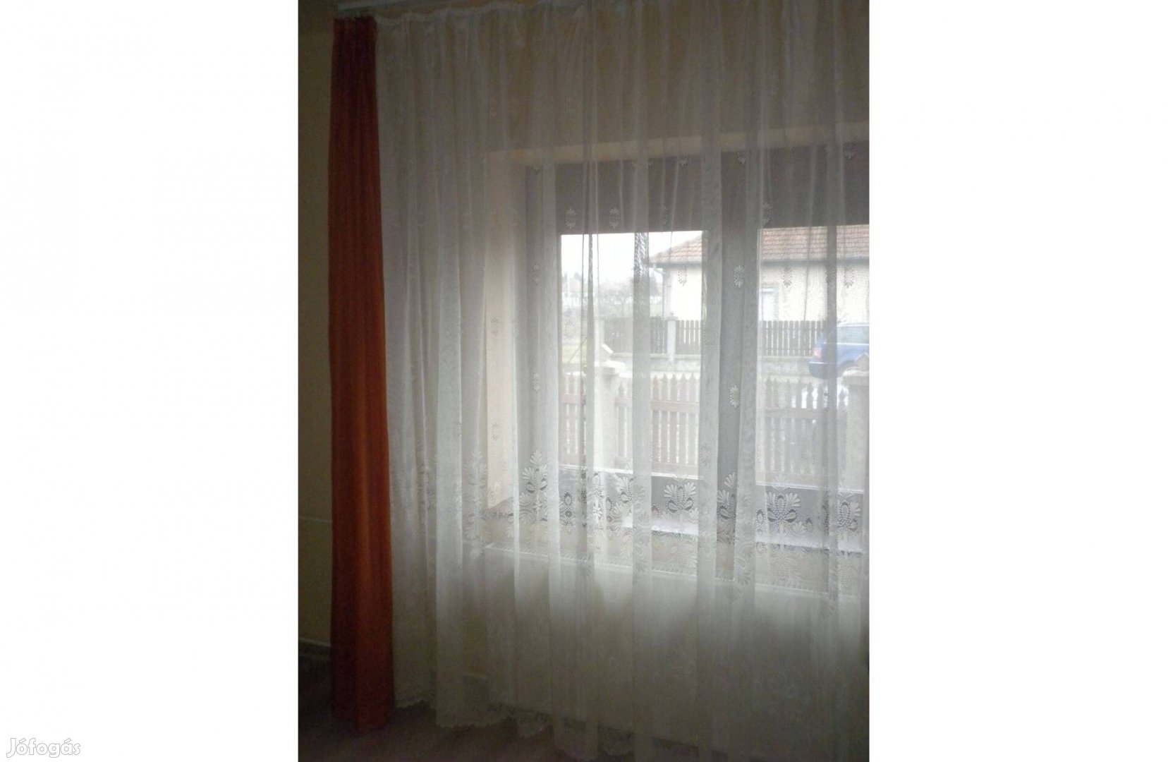 Ekrü színű csipke függöny, földig érő - újszerű