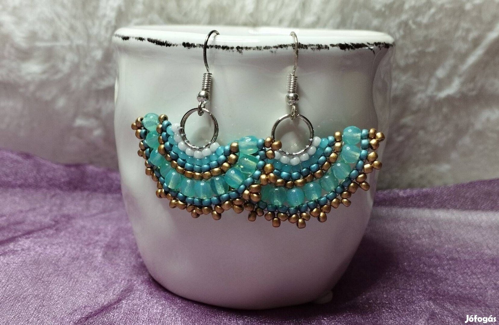 Ékszer fülbevaló gyöngyből zöld