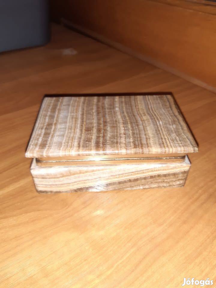 Ékszeres doboz alabástrom 12*8 cm eladó