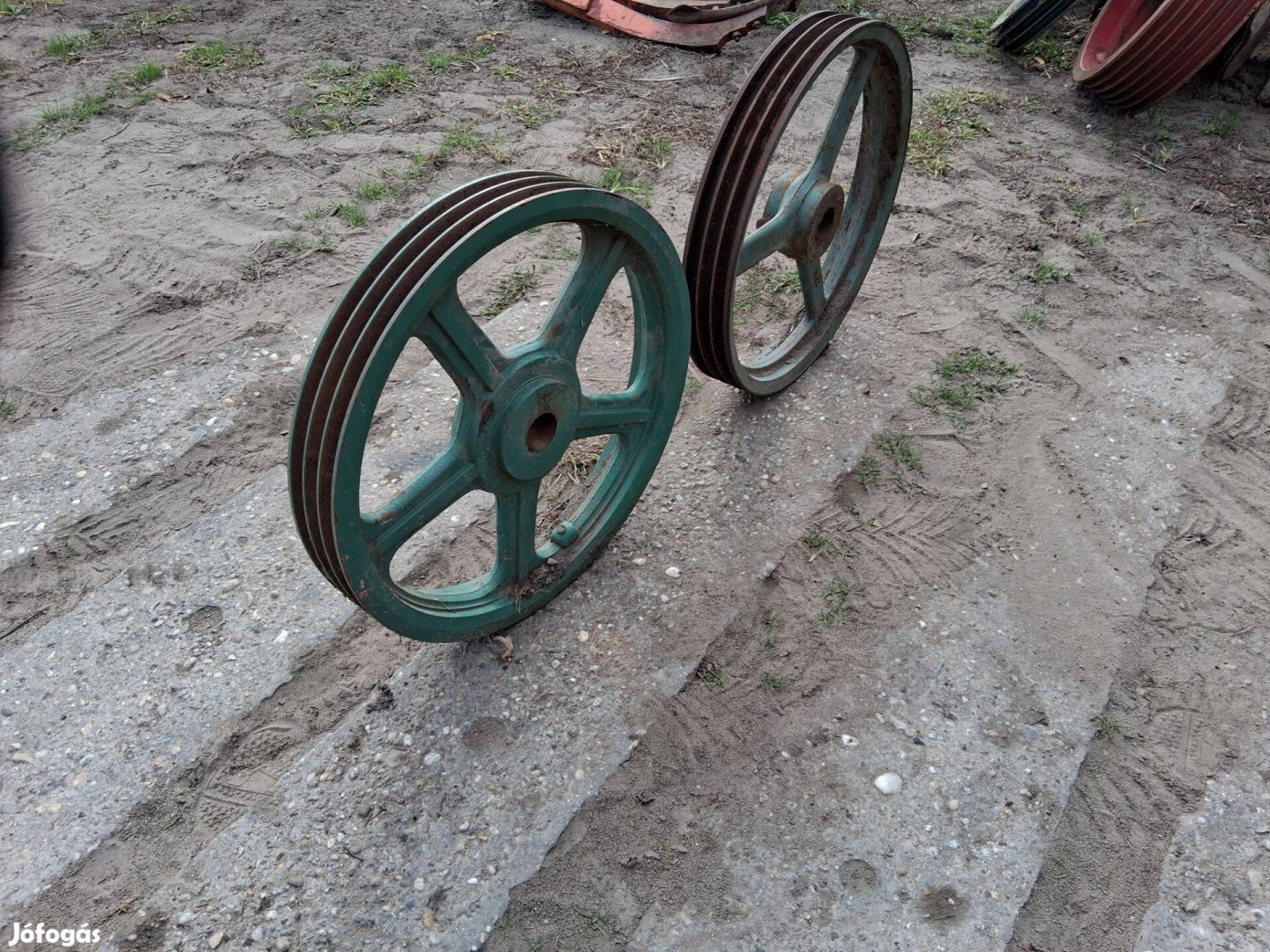 Ékszíjtárcsa 46 cm átmérőjű