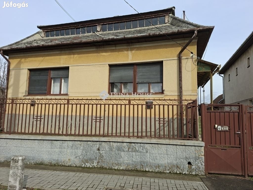Eladó 100 nm-es ház Zsámbok