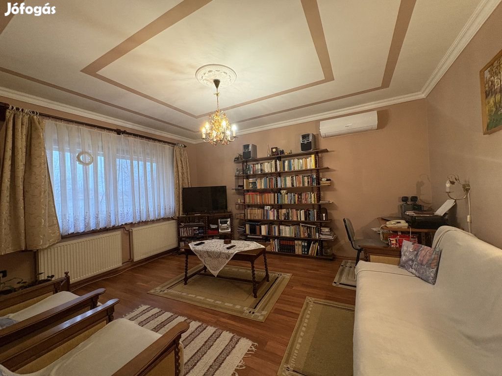 Eladó 101 nm-es ház Farmos