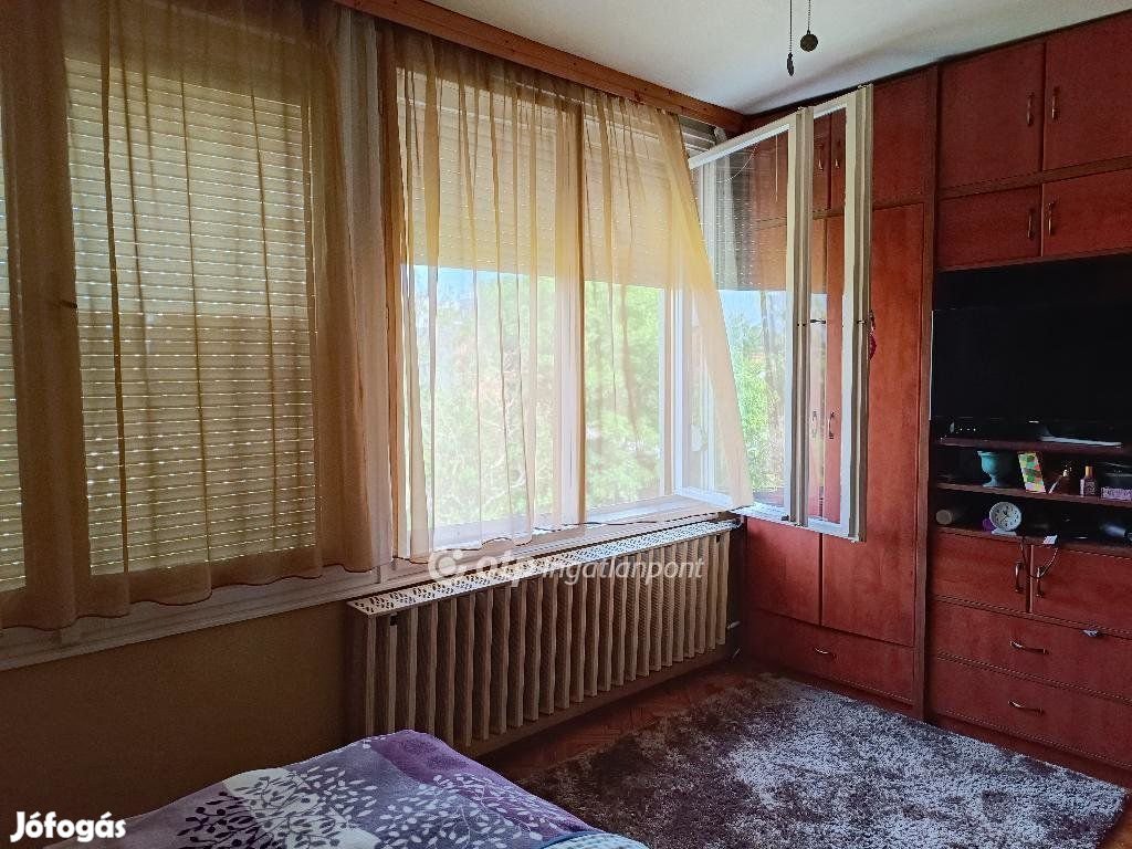 Eladó 112 nm-es ház Gyula