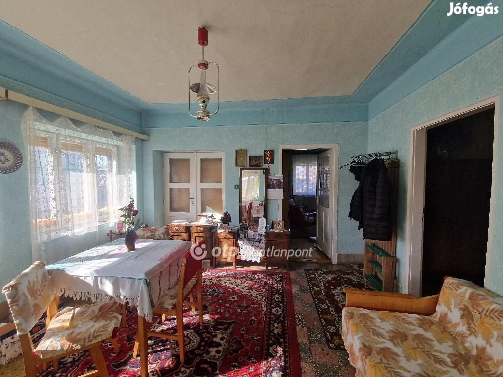 Eladó 118 nm-es ház Kunhegyes