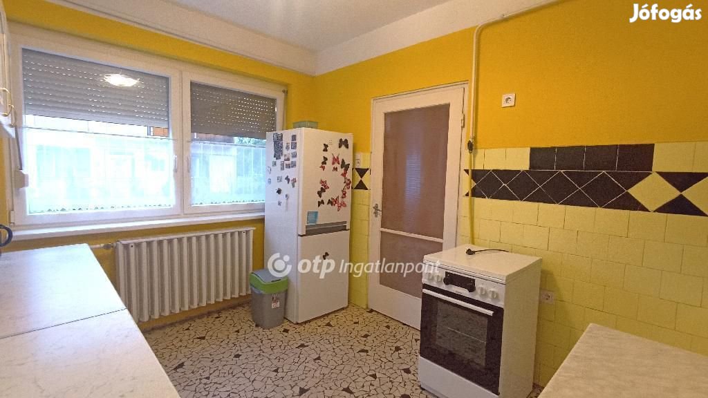 Eladó 120 nm-es ház Jászfényszaru