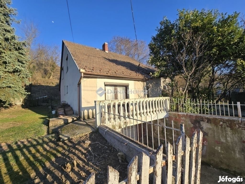 Eladó 120 nm-es ház Pécs