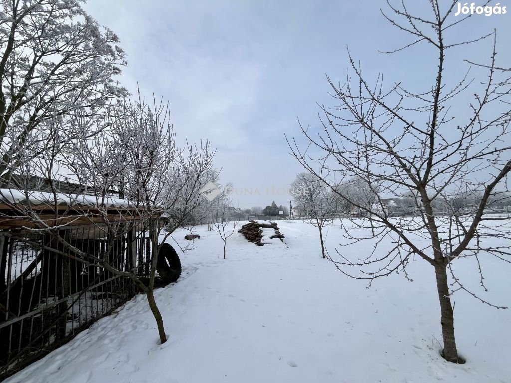 Eladó 120 nm-es ház Véménd