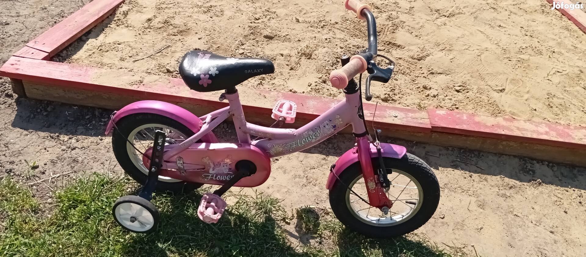 Eladó 12" kislány bicikli 