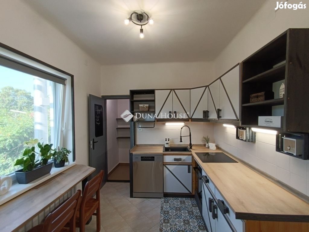 Eladó 135 nm-es ház Kecskemét