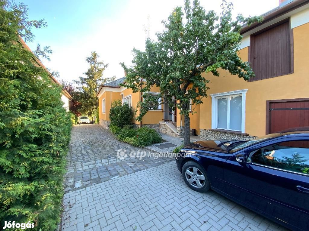 Eladó 148 nm-es ház Bag