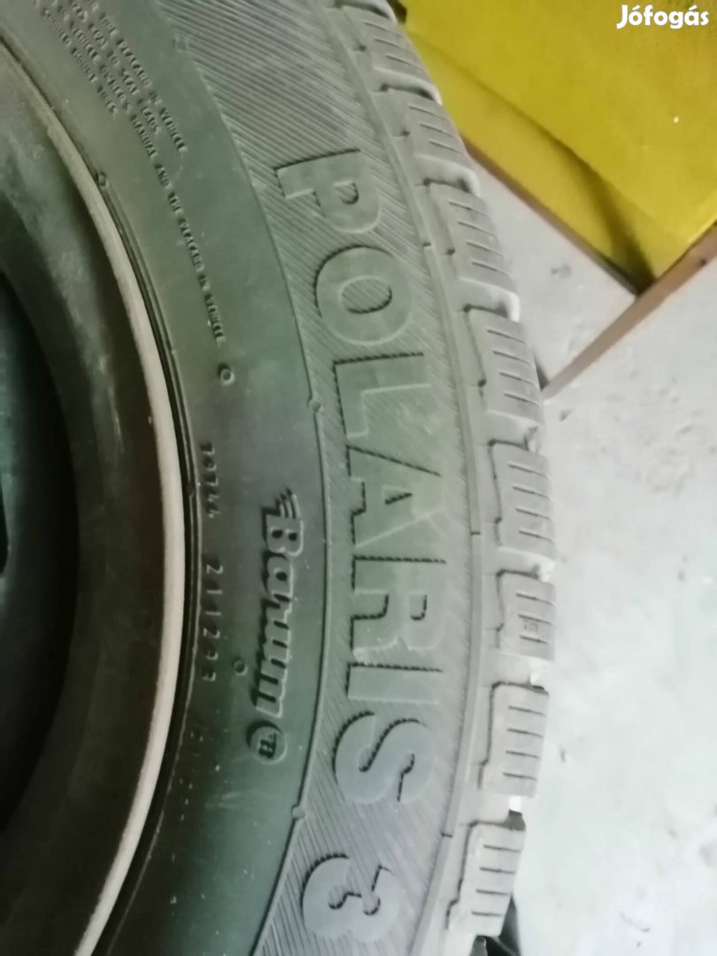 Eladó 14"  felni barum téli gumikkal
